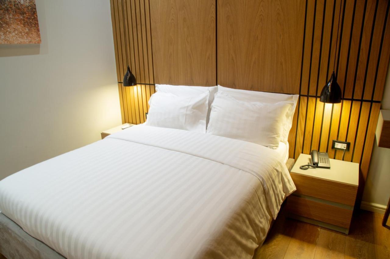 Tree Hotel Korce Exterior foto